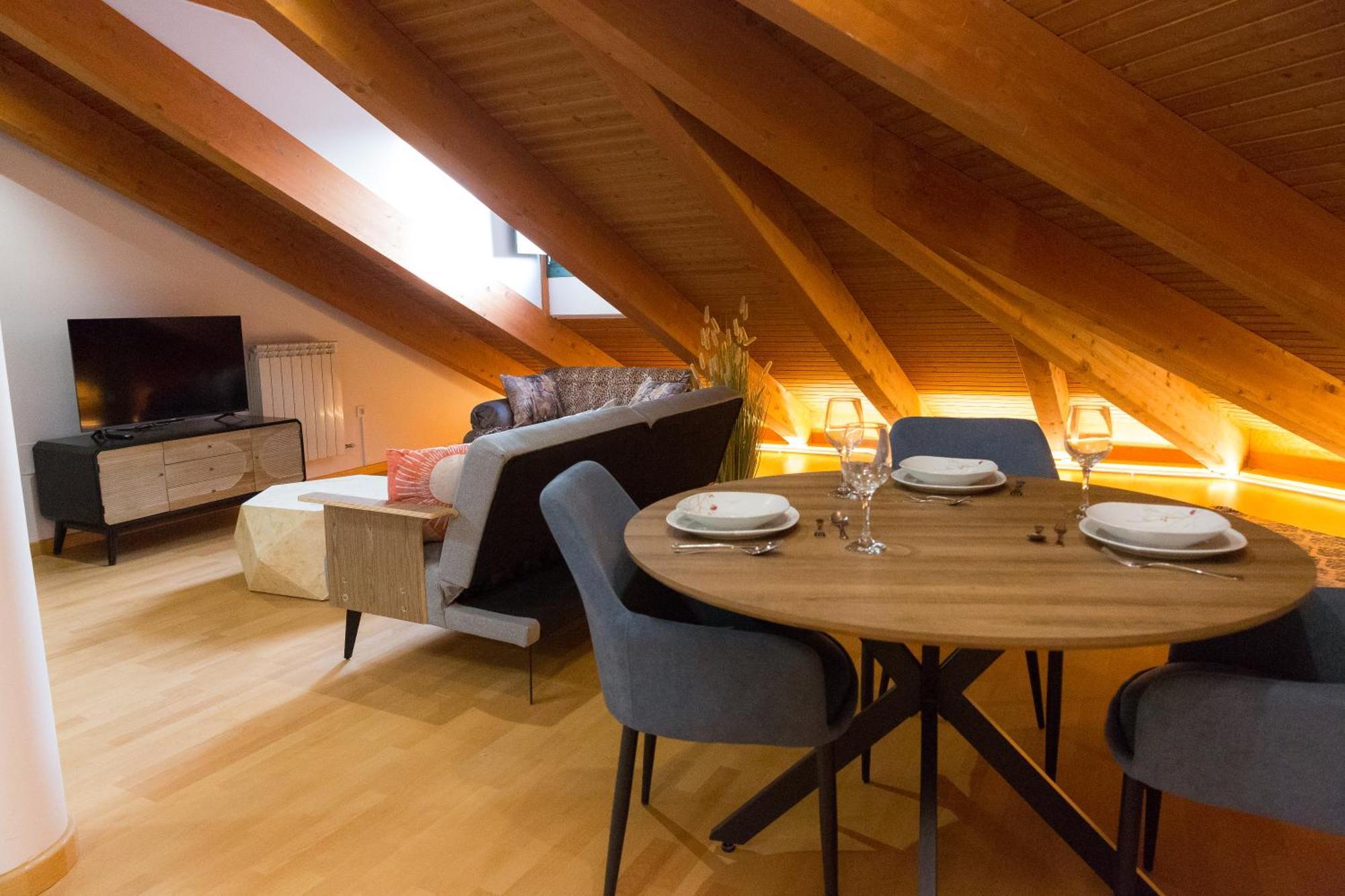 Apartamentos San Pedro Regalado Валадоид Екстериор снимка
