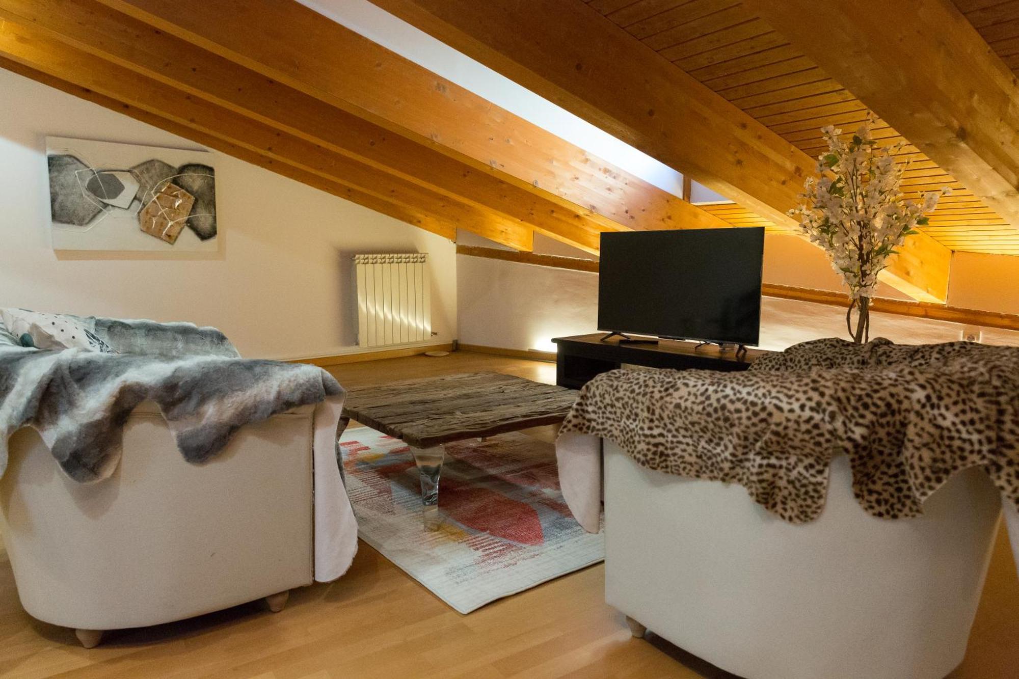 Apartamentos San Pedro Regalado Валадоид Екстериор снимка