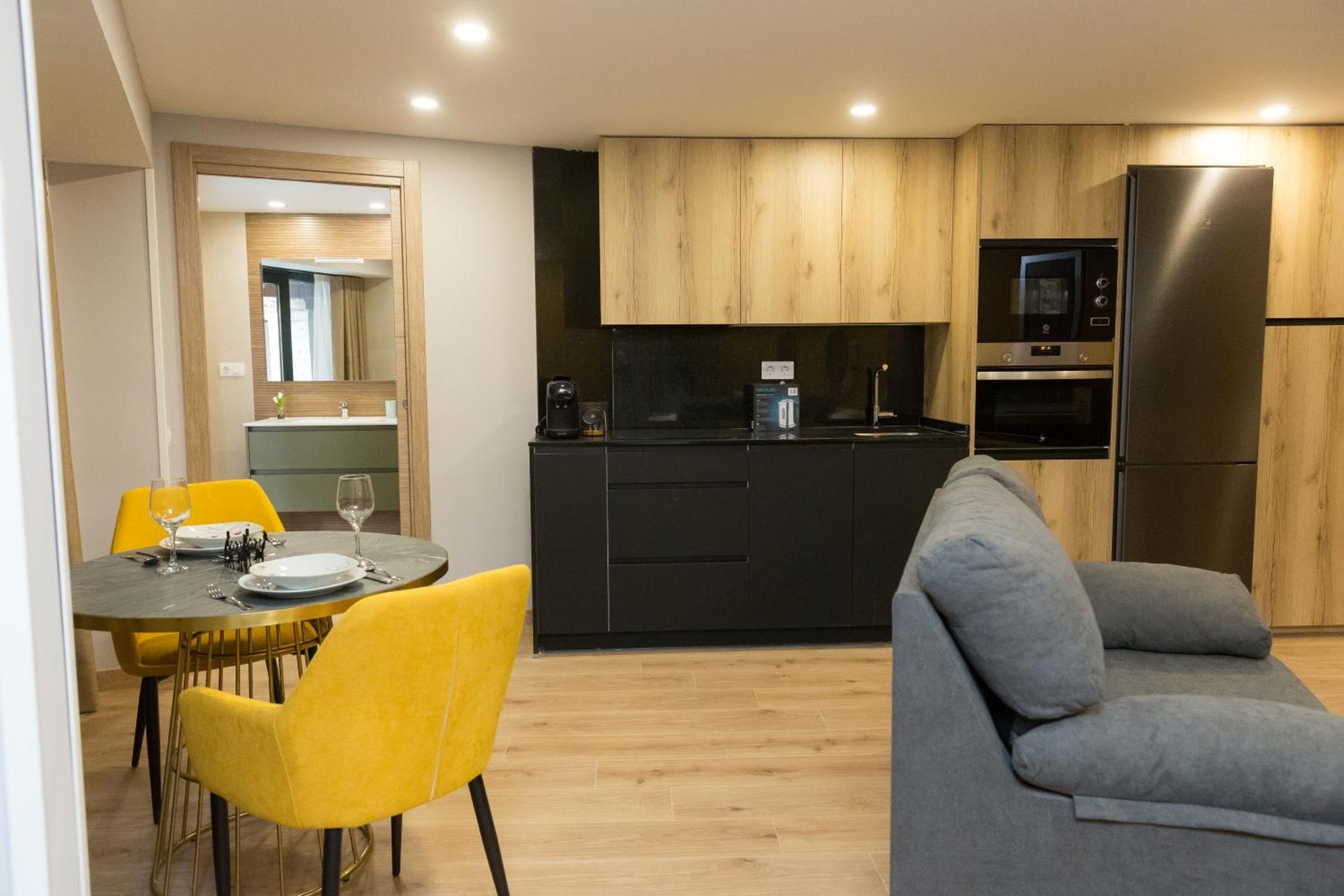 Apartamentos San Pedro Regalado Валадоид Екстериор снимка